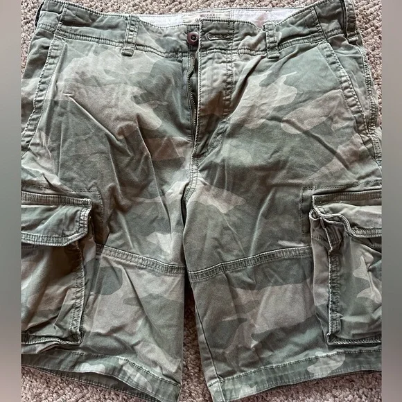 Hollister Shorts Hollister Mens Camouflage Cargo Shorts Poshmark